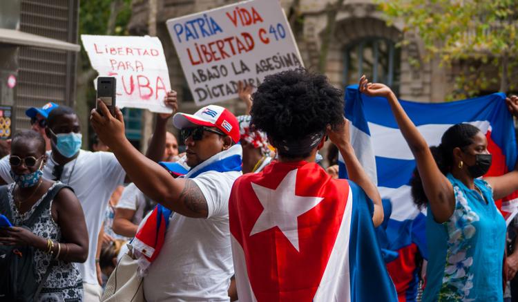 La detención de las 700 personas "sigue causando dolor y angustia a muchos, especialmente a los familiares de los detenidos", escribe la Conferencia Cubana de Religiosos en un comunicado.