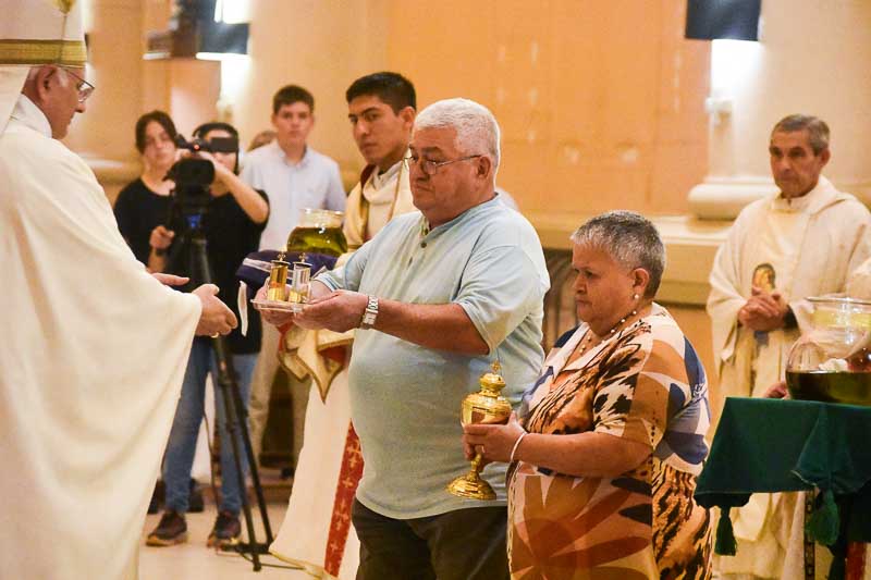 «Pueblo de Reyes»: El rol de los laicos y el destino pastoral de los Santos Óleos en San Rafael
