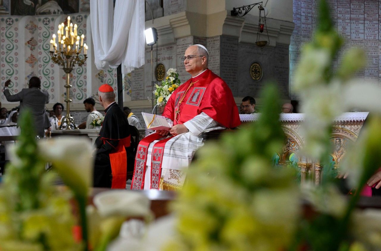 León XIV: La oración, siembra humanidad, unidad, fuerza y pureza