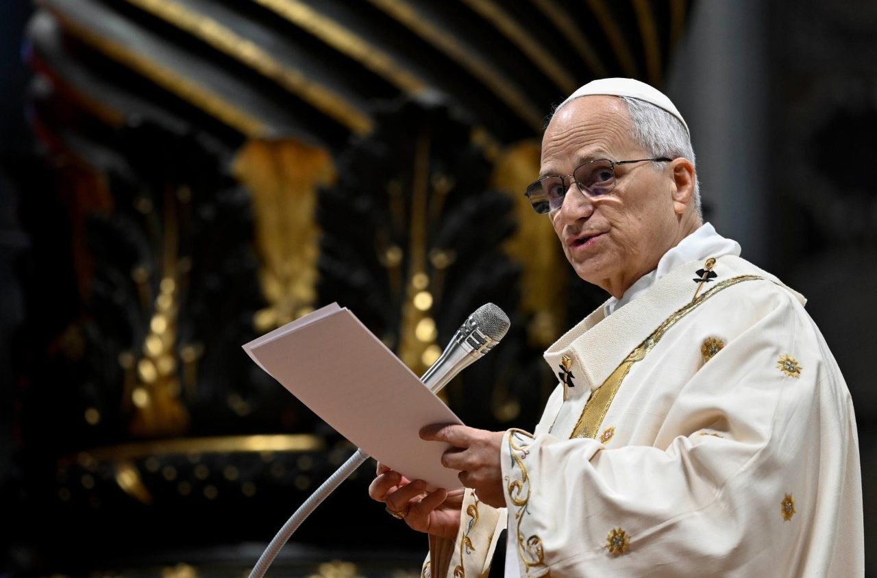 León XIV, primera Misa Crismal: se evangeliza con humildad sin imponer