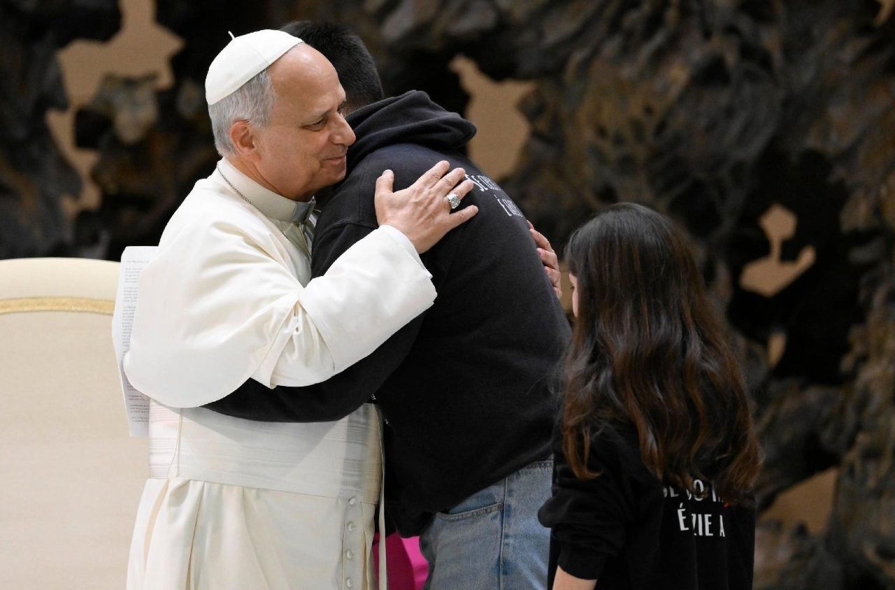 El Papa a un joven “inquieto”: el tiempo es un maestro y cura todo