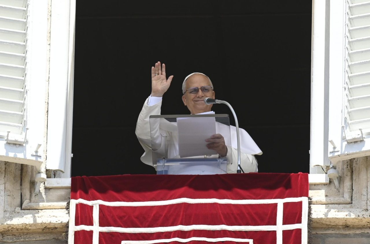 El Papa: Difundamos en el mundo frutos preciosos de comunión y de paz