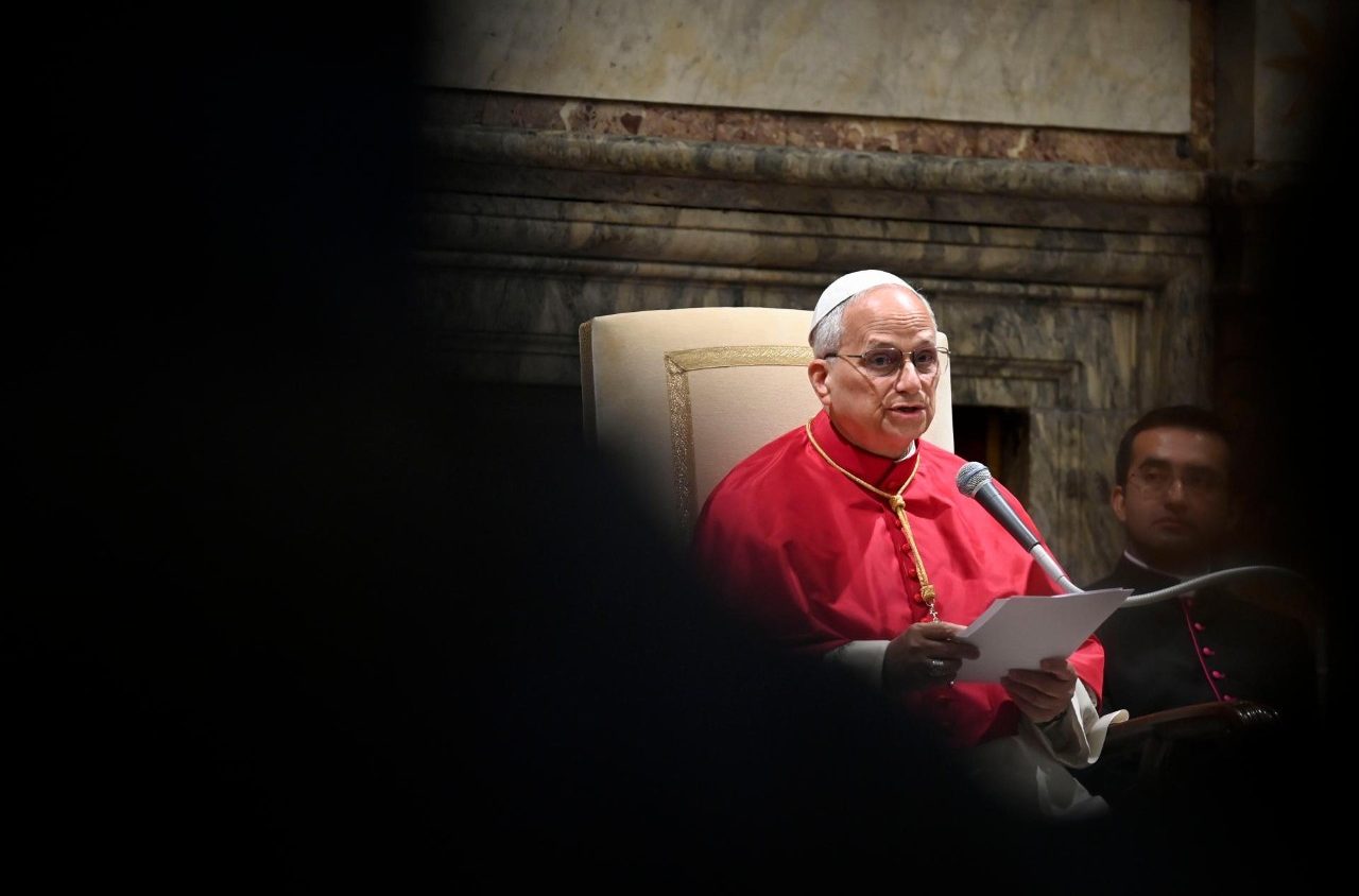 El Papa: hoy se busca la paz con las armas, es urgente fortalecer el diálogo