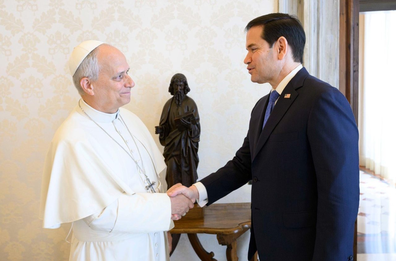León XIV se reúne con Marco Rubio: reiterado el compromiso con la paz