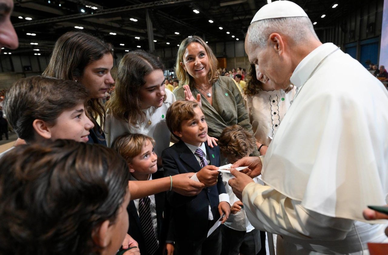 El Papa agradece a los voluntarios: “llevar al mundo la levadura de la gratuidad”