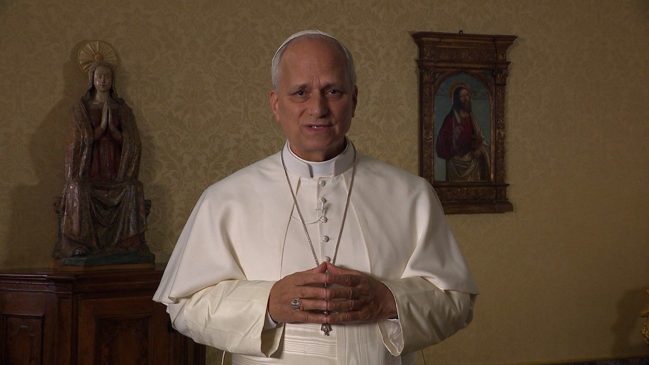 El Papa: La misericordia transforma vidas en medio de tanta violencia que destruye