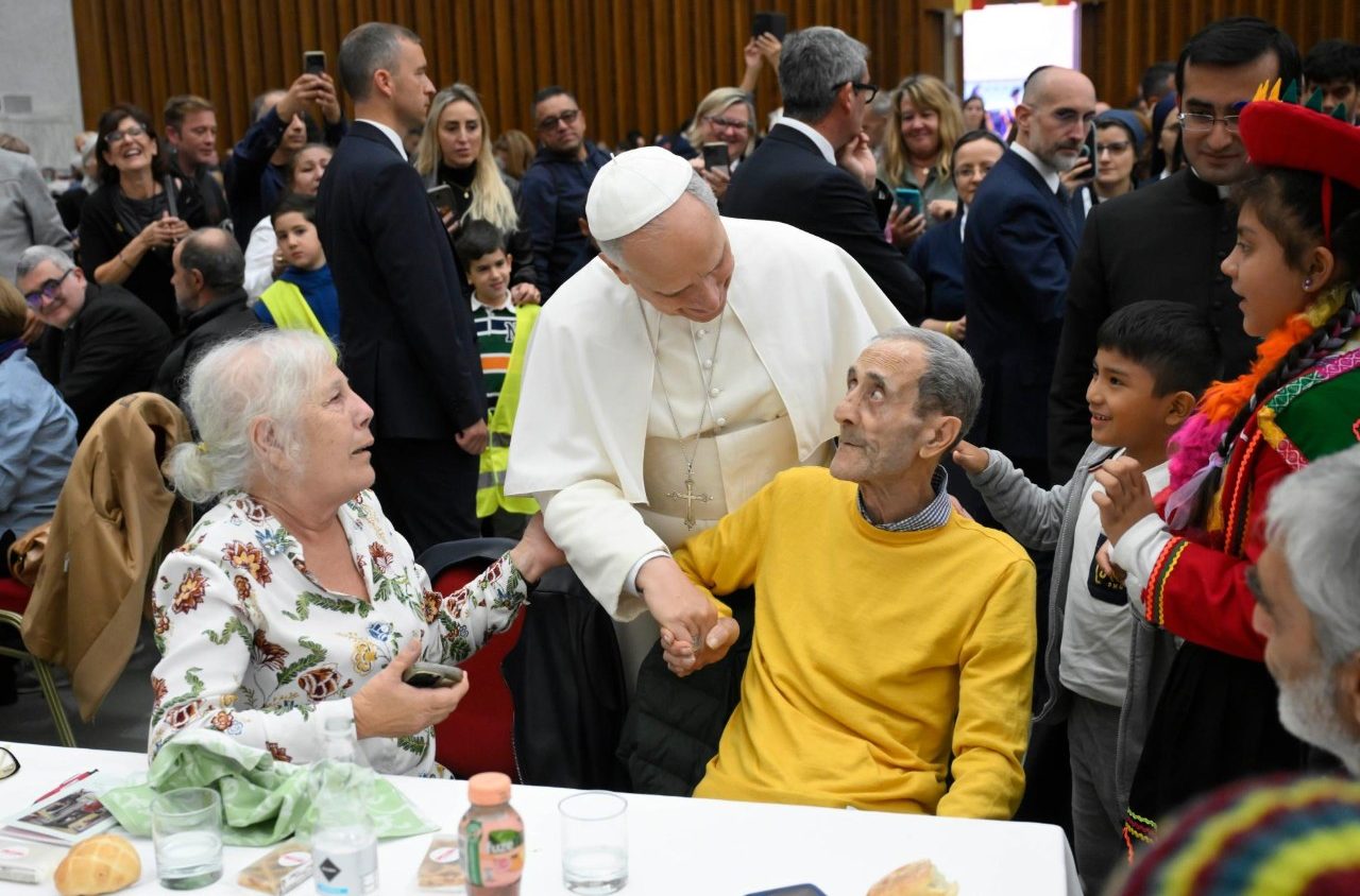 Jornada Mundial de los Pobres: ofrecer la solidaridad que los poderosos niegan