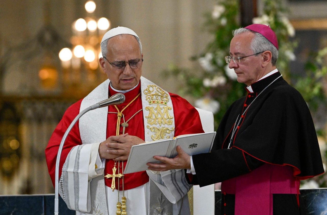 León XIV a la Virgen de la Almudena: Ayúdanos a ser constructores de paz