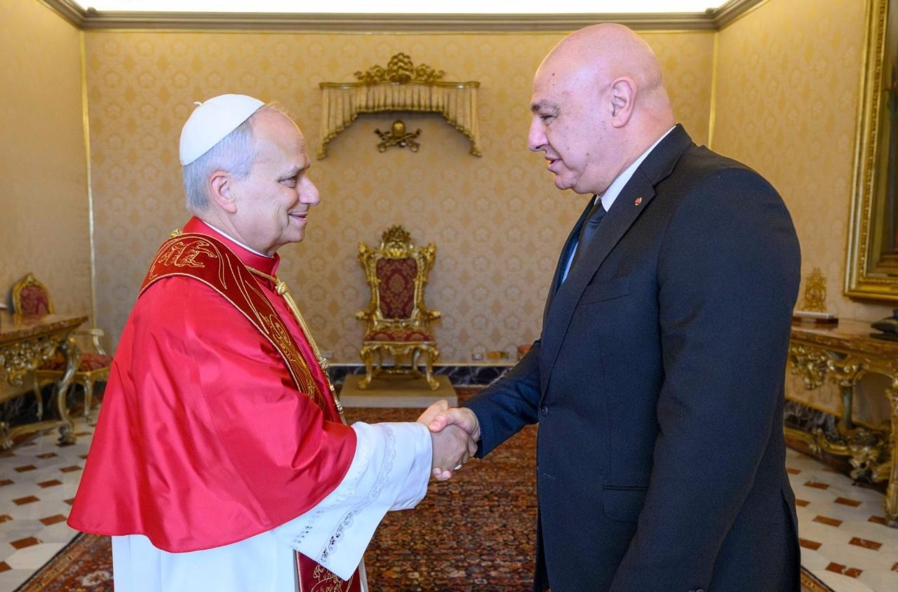 El Papa recibe al presidente del Líbano: lograr una paz justa y duradera