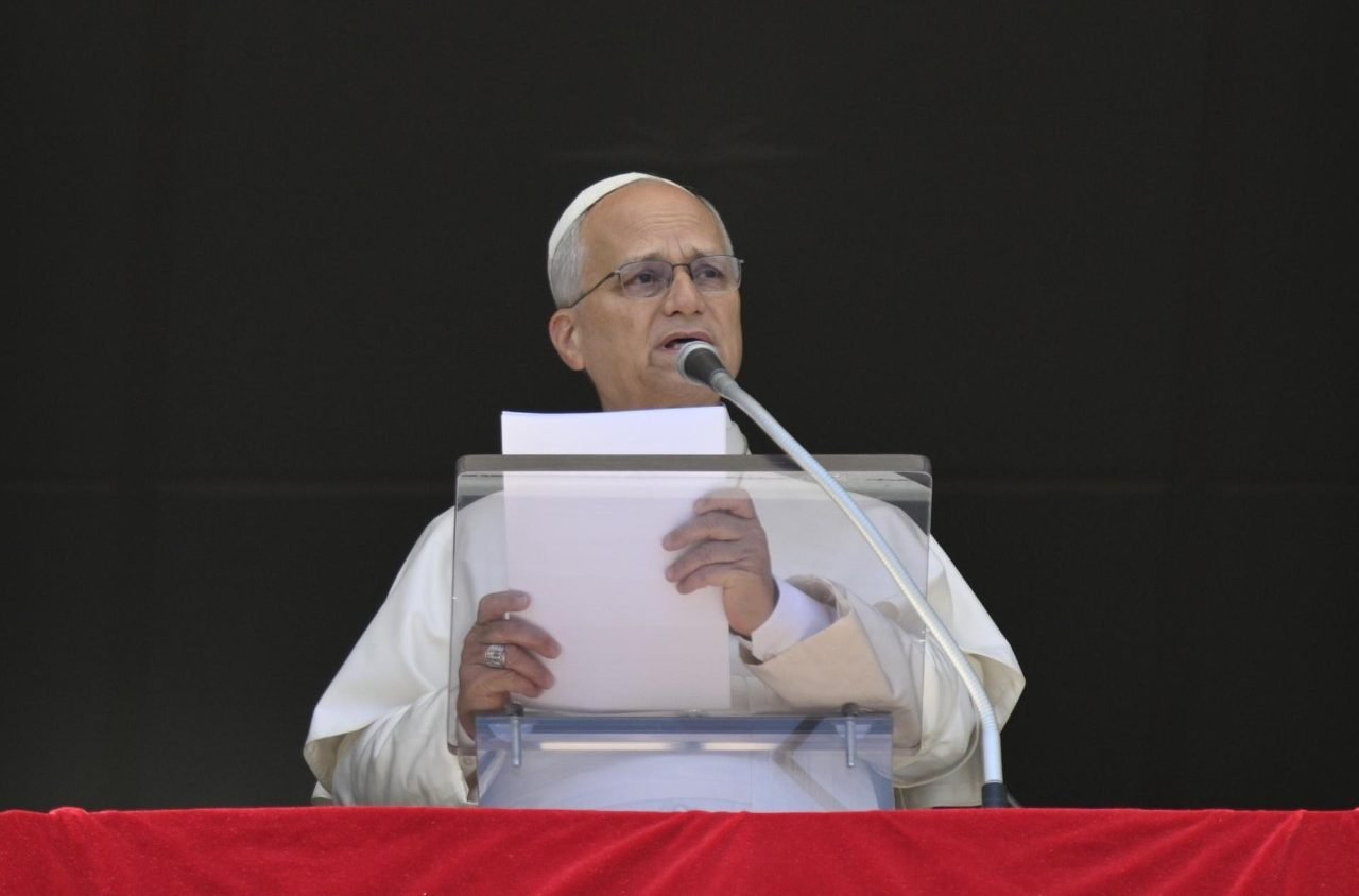 Ángelus: el Papa señala dos maneras para amarnos mutuamente