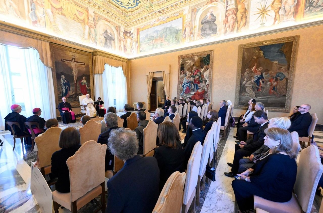 El Papa: Promover una formación para la vida pública al servicio del bien común