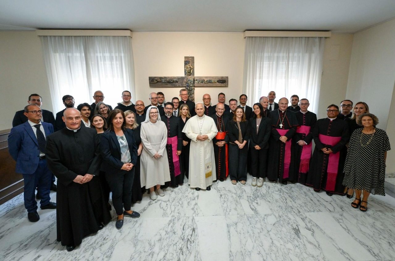 El Papa visita el Dicasterio para la Cultura y la Educación