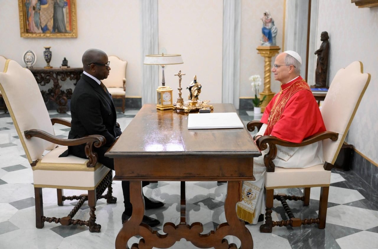 Audiencia del Papa con el presidente de la República de Sierra Leona