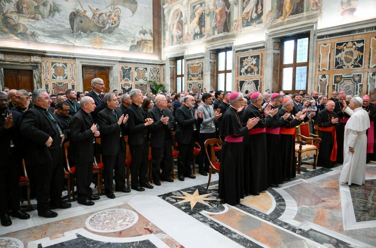 El Papa: El derecho canónico debe reflejar la imagen de la Iglesia