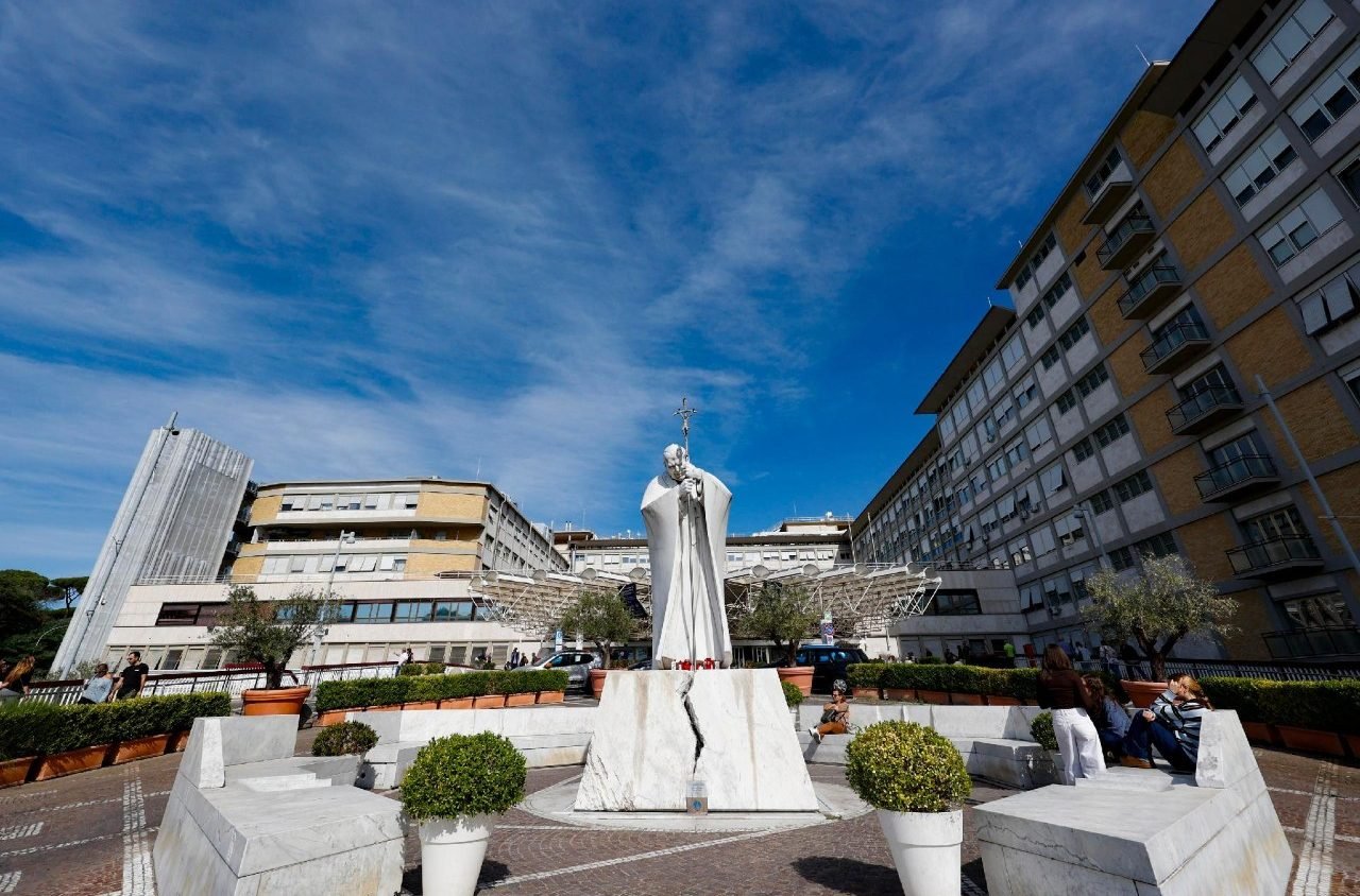 La salud del Papa: una buena recuperación del pulmón operado